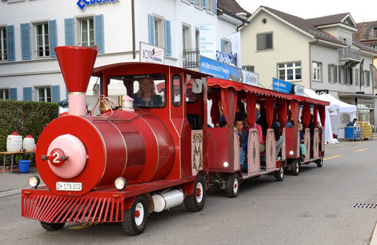 Bimmel- Eisenbahn rot