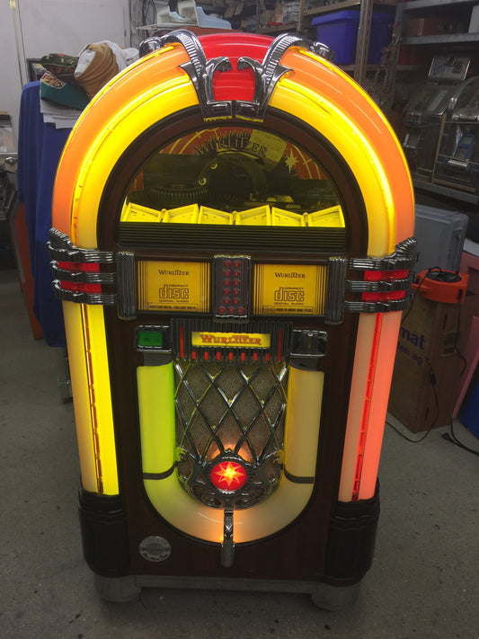 Wurlitzer Musikbox mit 60 CDs