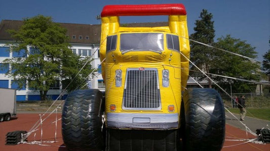 Riesenrutsche Trucker