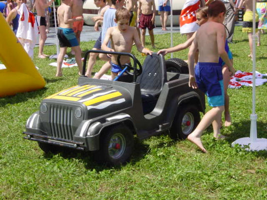 Tretauto "Jeep"